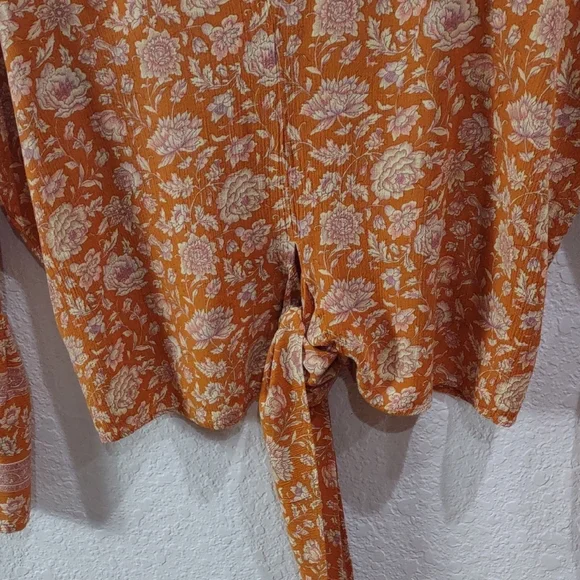 American Eagle Floral Orange Women's Top - Picture 7 of 16